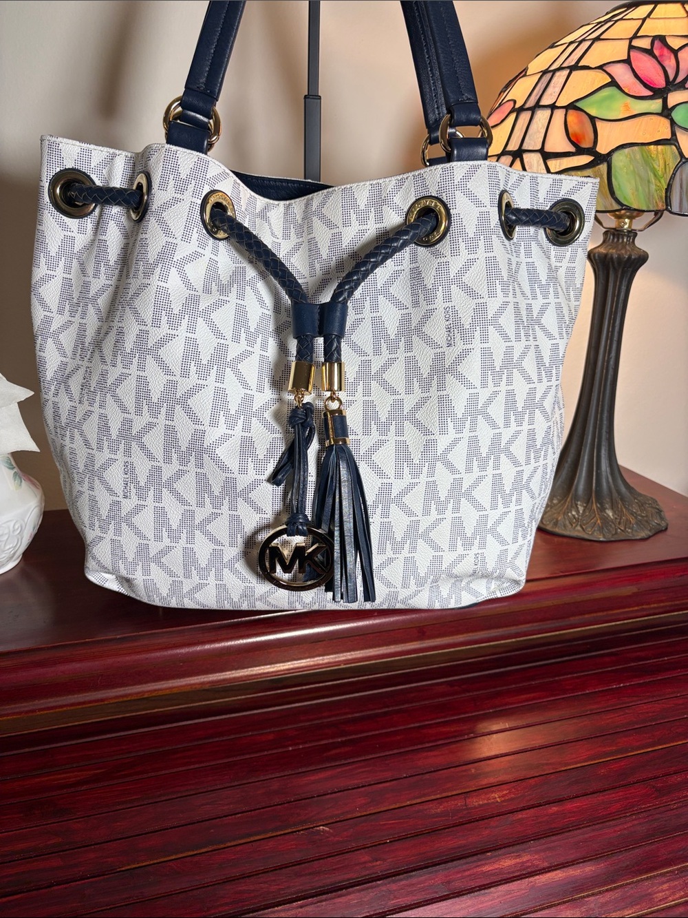 Michael Kors White & Navy MK Signature Drawstring Hobo
